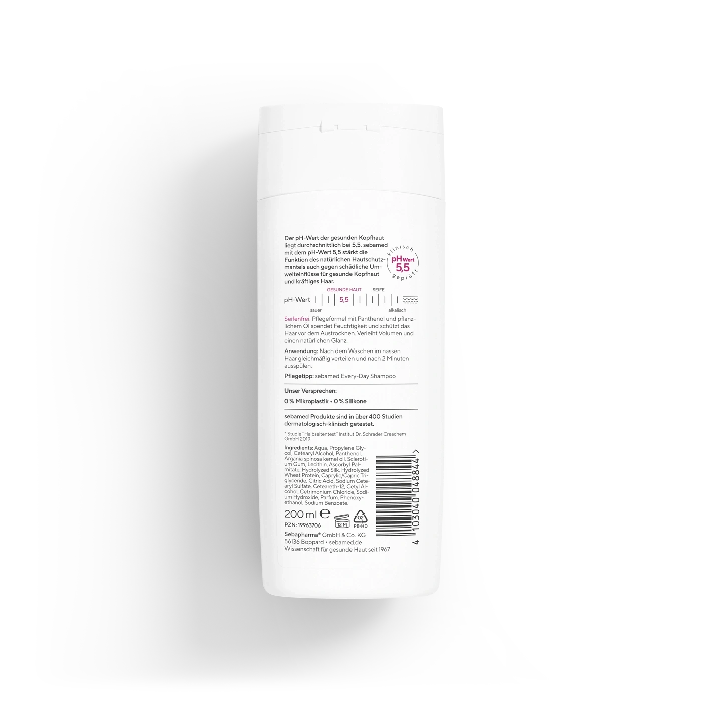 Das Etikett der Sebamed Every-Day Shampoo Flasche mit pH-Wert 5,5.